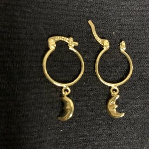 Earrings laminated gold 18k
CRACCO Brand.